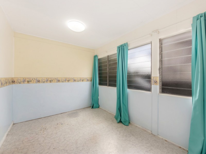 8 Walloon Road, Rosewood QLD 4340