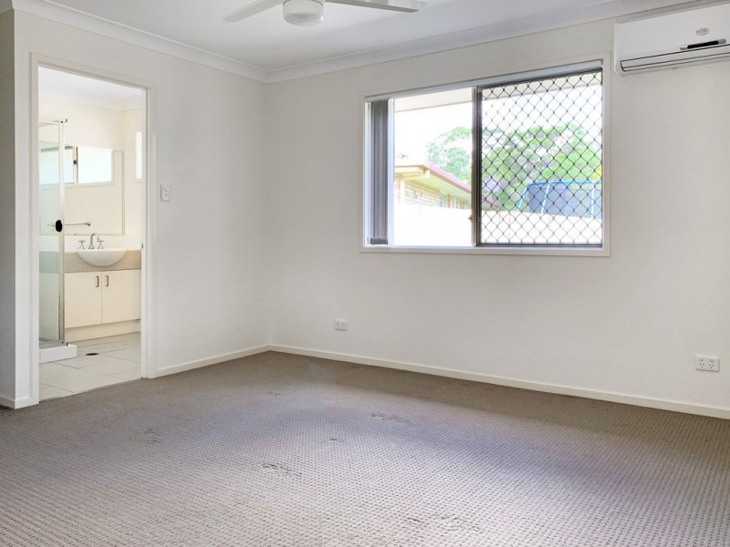 20 Brentwood Drive, Bundamba QLD 4304