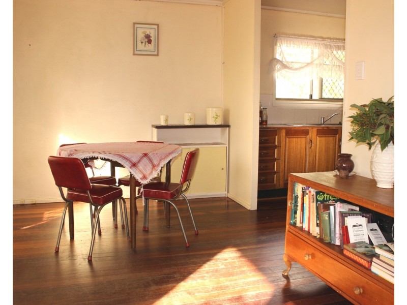 1 Finch Street, Leichhardt QLD 4305