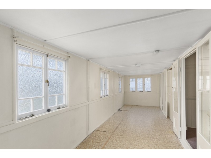 86 Jacaranda Street, East Ipswich QLD 4305