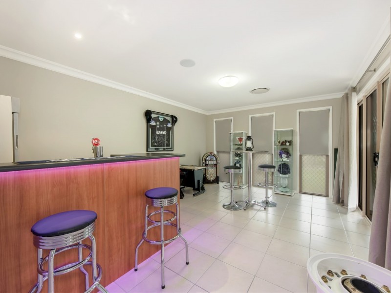 52 Mellor Place, Brassall QLD 4305