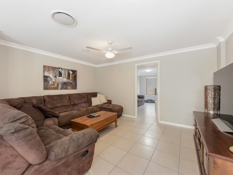 52 Mellor Place, Brassall QLD 4305