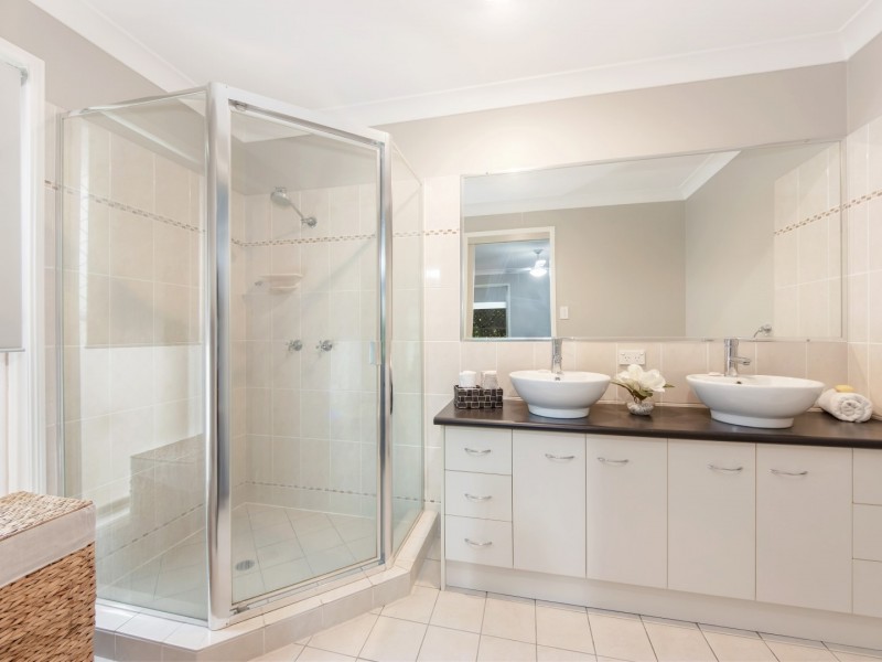 52 Mellor Place, Brassall QLD 4305