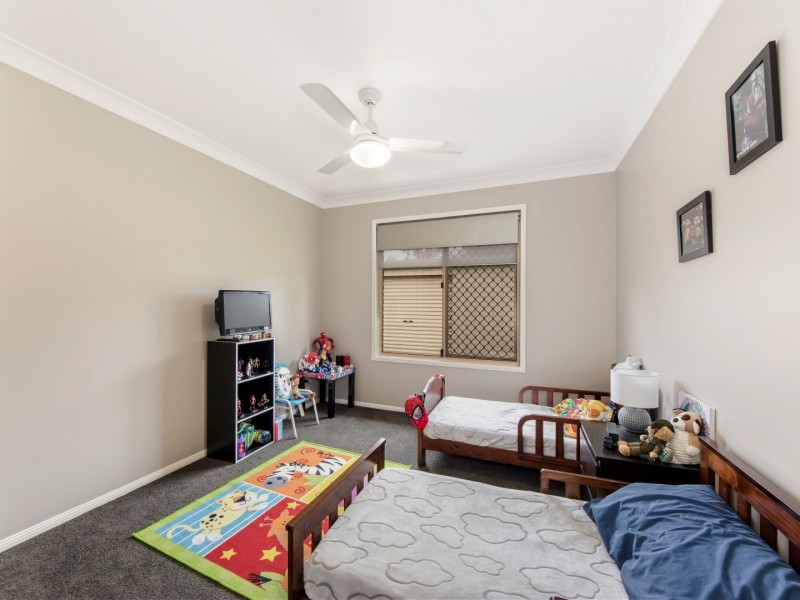 52 Mellor Place, Brassall QLD 4305