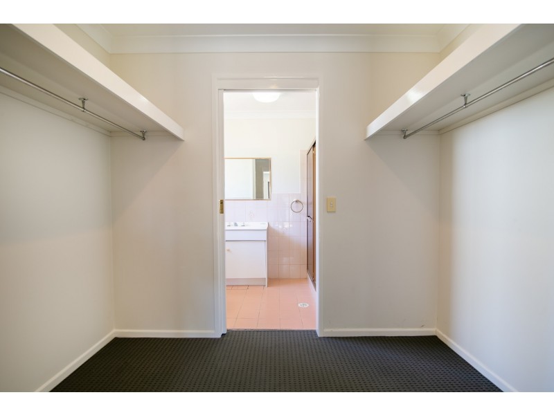 20 Greenway Street, Churchill QLD 4305