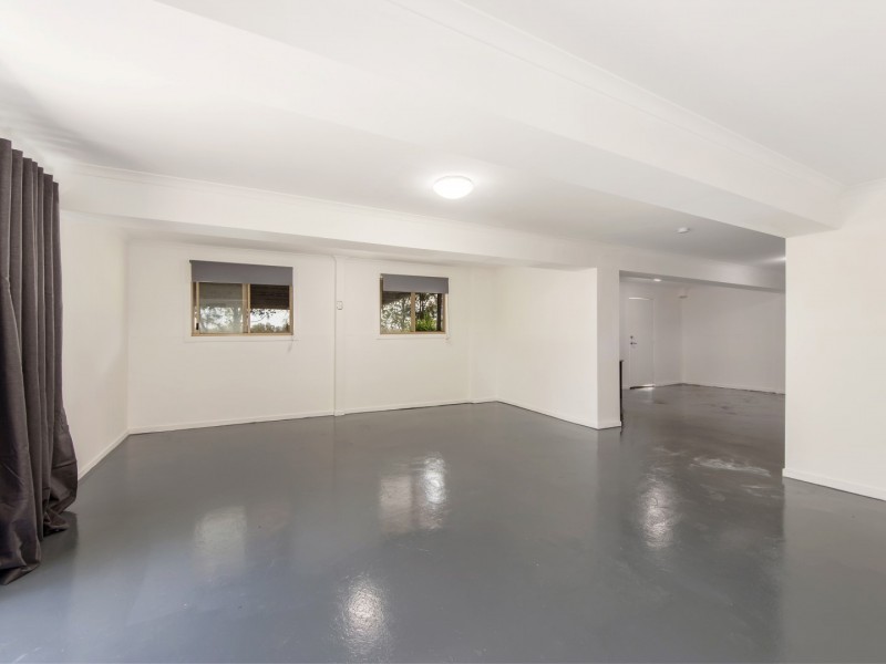 128-130 Berry Street, Yamanto QLD 4305