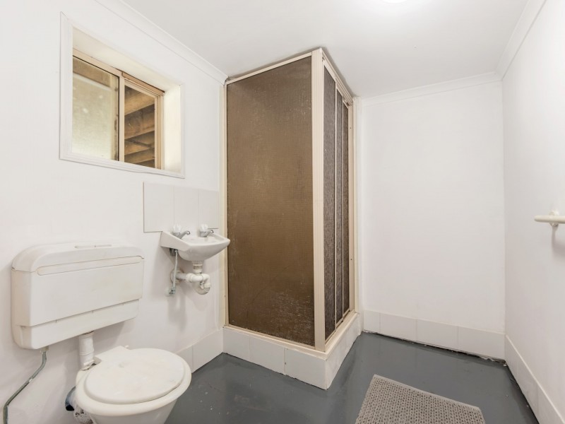 128-130 Berry Street, Yamanto QLD 4305