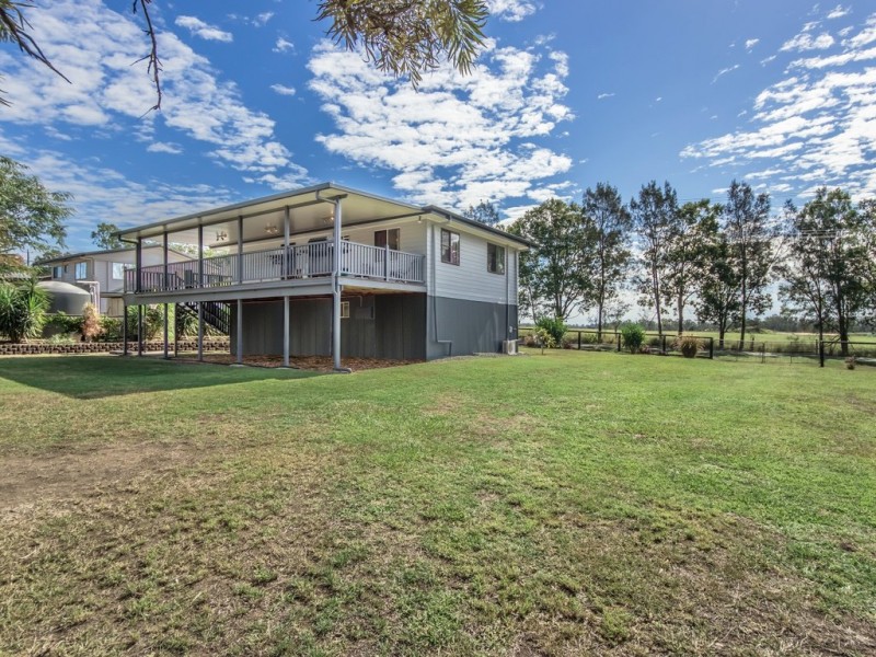 128-130 Berry Street, Yamanto QLD 4305