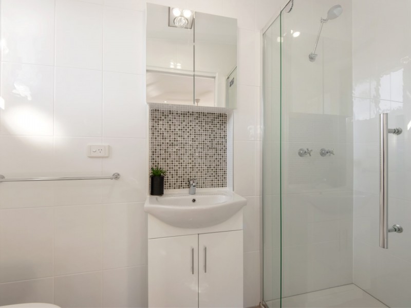 36 Briggs Road, Raceview QLD 4305