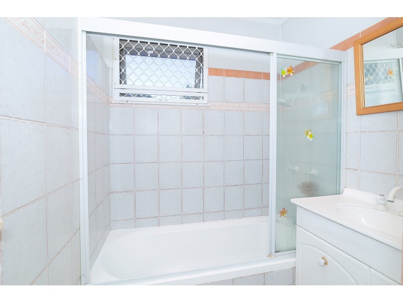 2 Beth Street, North Booval QLD 4304