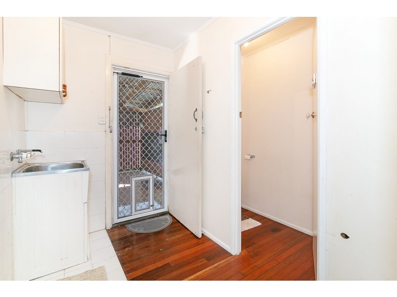 2 Beth Street, North Booval QLD 4304