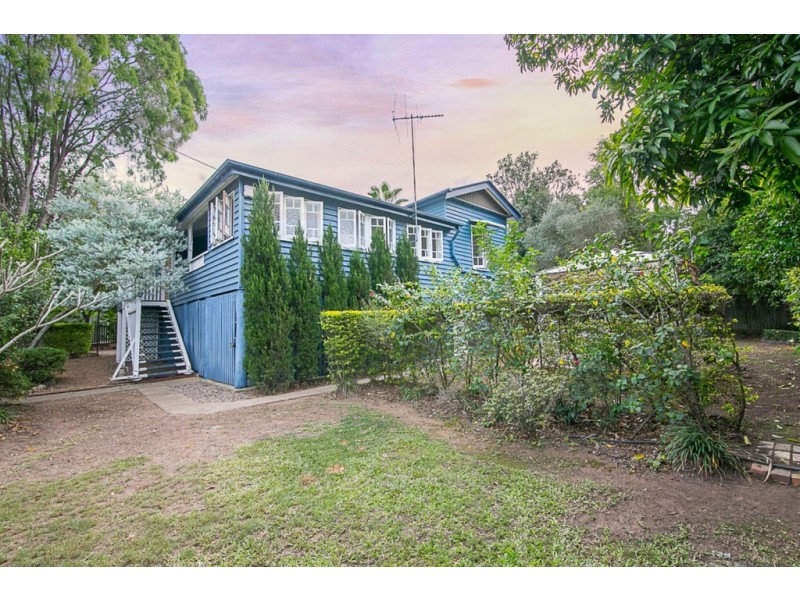 23 Park Street, Ipswich QLD 4305