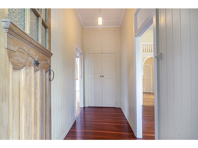 23 Park Street, Ipswich QLD 4305