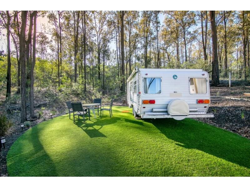 30 Shiloh Court, Pine Mountain QLD 4306