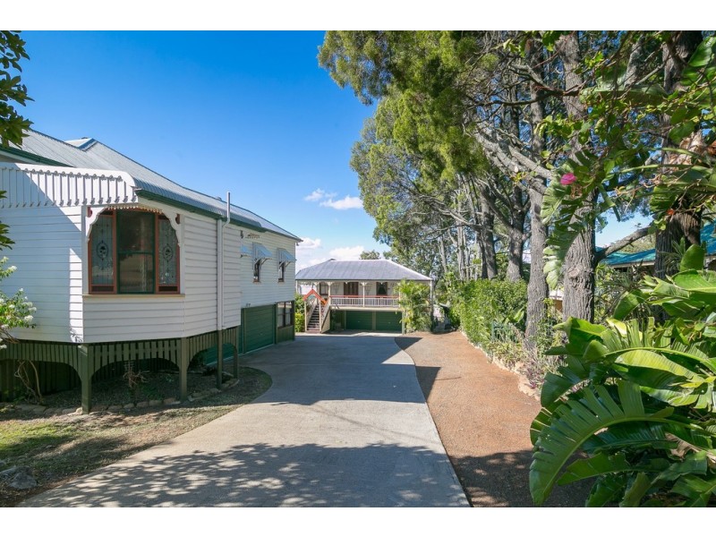 72 Chermside Road, Newtown QLD 4305
