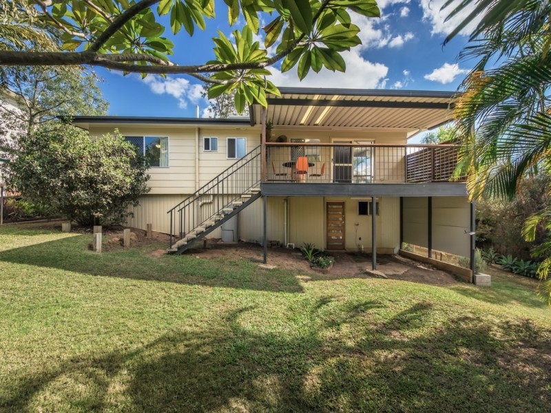 10 Ashfield Street, North Ipswich QLD 4305