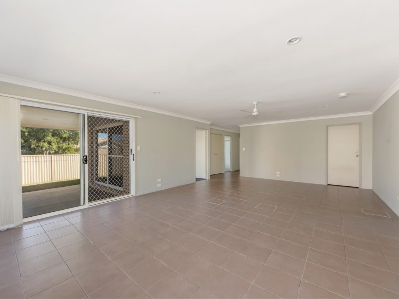 34 Sophie Street, Raceview QLD 4305