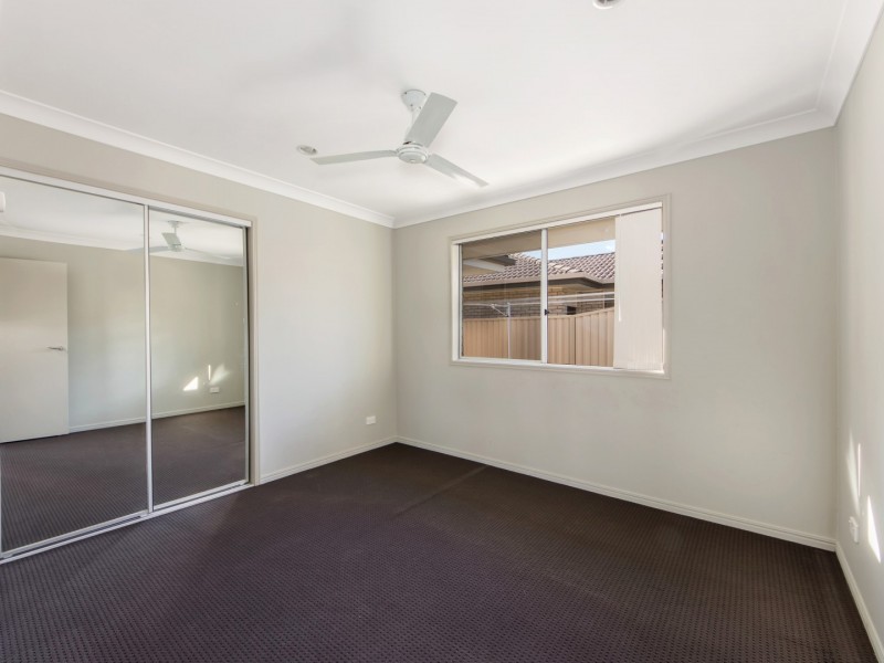 34 Sophie Street, Raceview QLD 4305