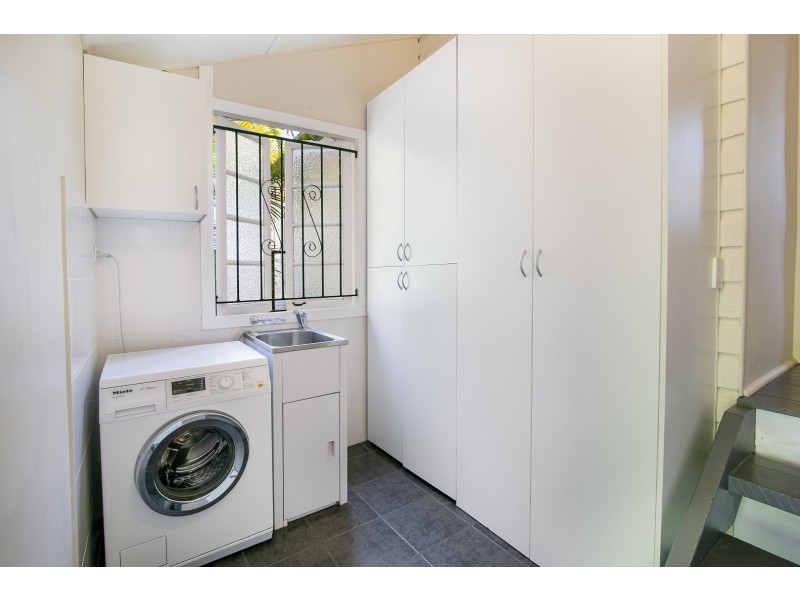 5 Morris Street, Silkstone QLD 4304