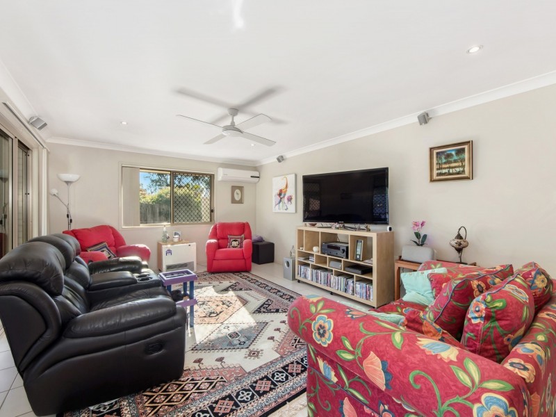 12 Armani Avenue, Wulkuraka QLD 4305