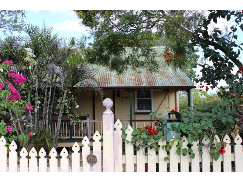 6 Waight Street, Rosewood QLD 4340
