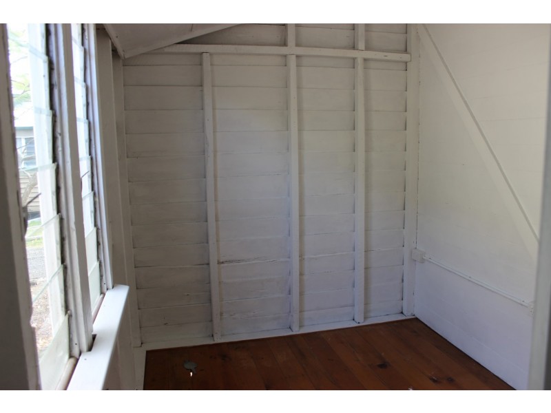 6 Waight Street, Rosewood QLD 4340