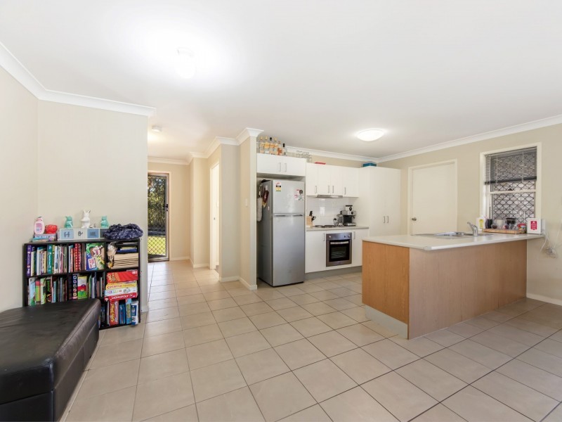 86 Currajong Place, Brassall QLD 4305