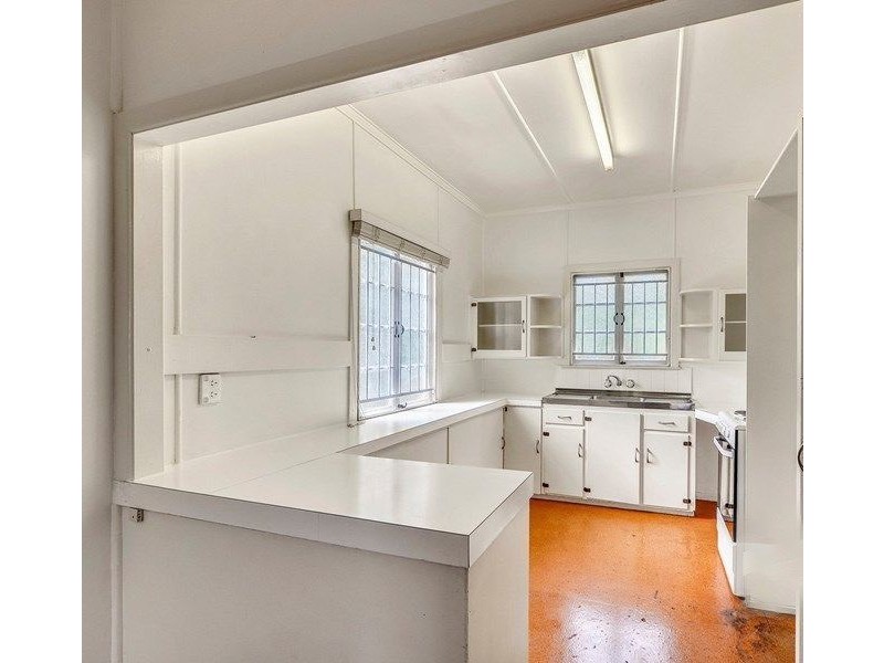 27 Hawthorne Street, Coalfalls QLD 4305