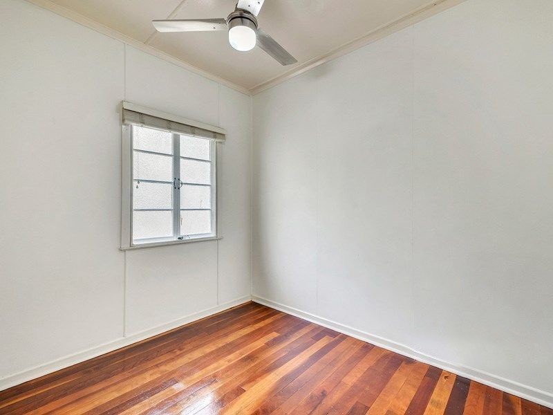 27 Hawthorne Street, Coalfalls QLD 4305