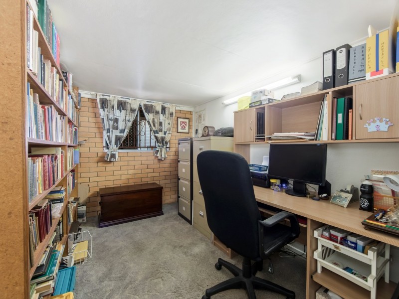 6 O’Keefe Street, Leichhardt QLD 4305