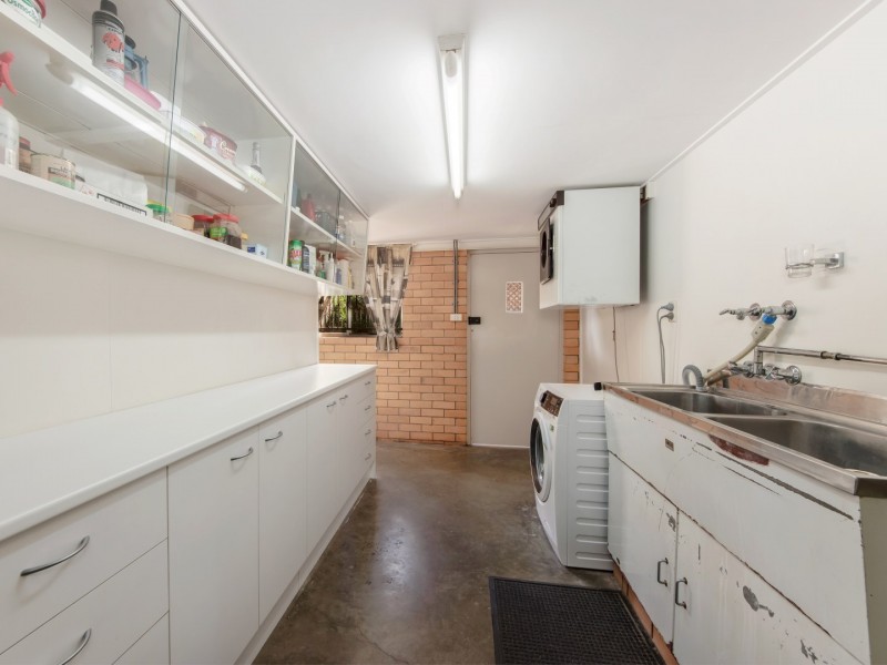 6 O’Keefe Street, Leichhardt QLD 4305