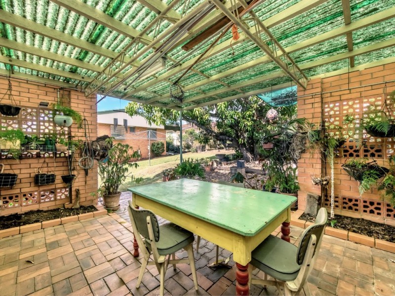 6 O’Keefe Street, Leichhardt QLD 4305