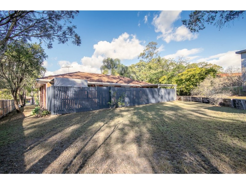 16 Cockrem Street, Brassall QLD 4305