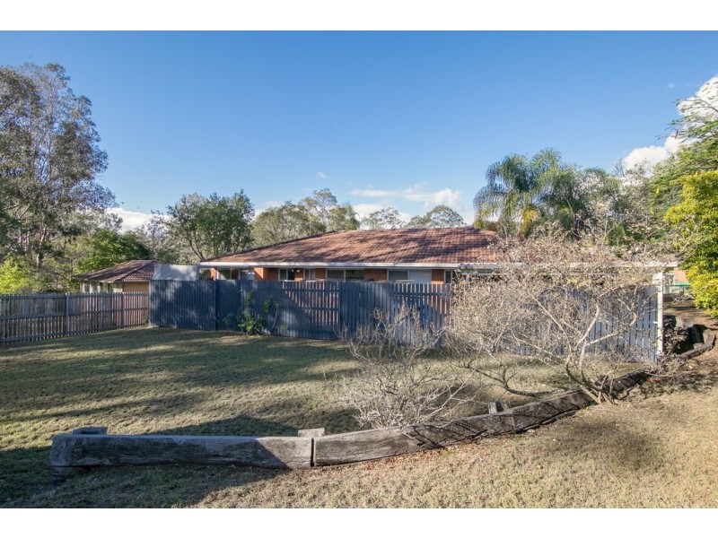 16 Cockrem Street, Brassall QLD 4305