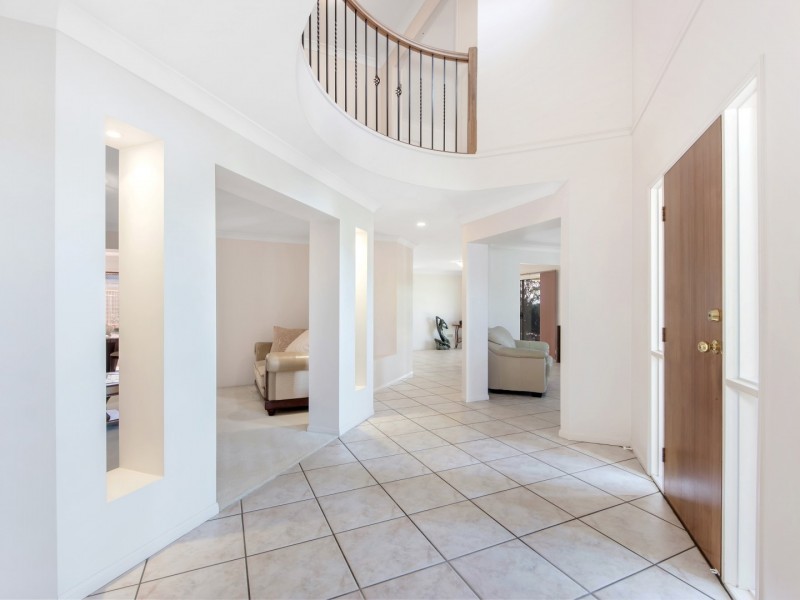 33 Highmead Drive, Brassall QLD 4305