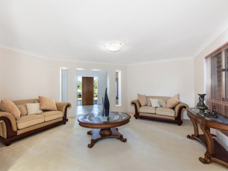 33 Highmead Drive, Brassall QLD 4305