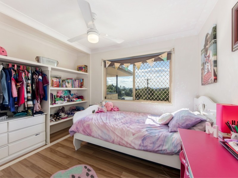 22 Glode Avenue, Churchill QLD 4305