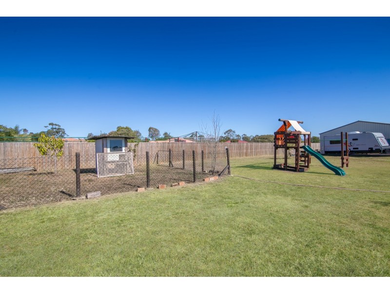 10 Ivory Close, Peak Crossing QLD 4306
