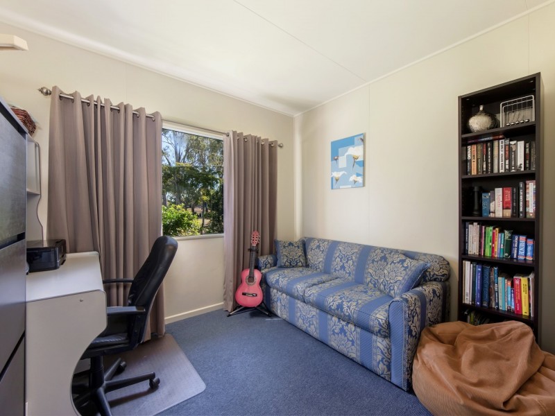 86 Aspinall Street, Leichhardt QLD 4305
