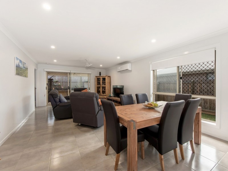 41 Wallace Street, Walloon QLD 4306