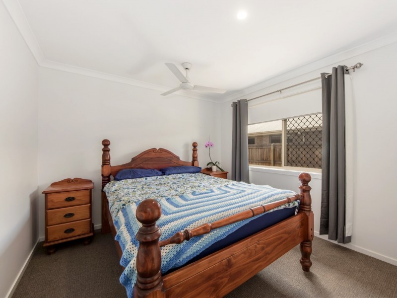 41 Wallace Street, Walloon QLD 4306