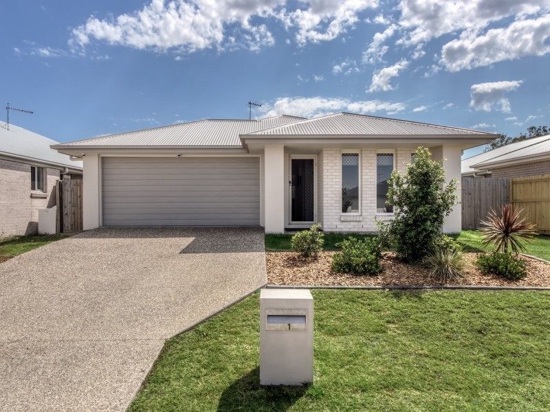 41 Wallace Street, Walloon QLD 4306