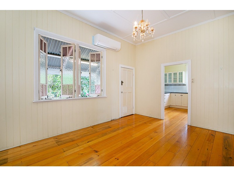 23 Park Street, Ipswich QLD 4305