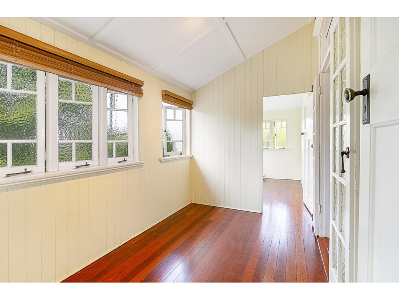23 Park Street, Ipswich QLD 4305