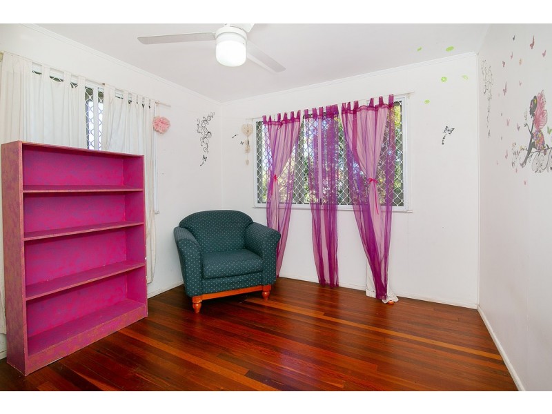 2 Beth Street, North Booval QLD 4304