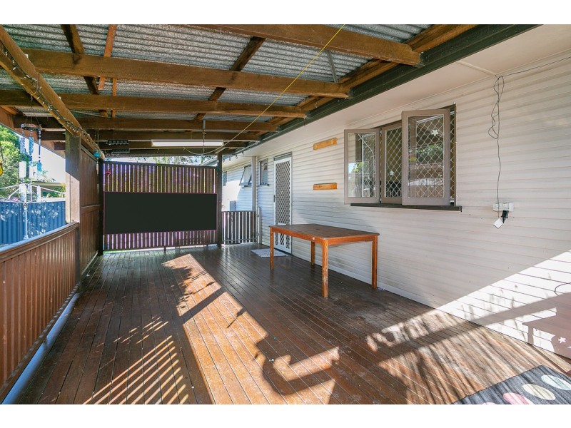 2 Beth Street, North Booval QLD 4304