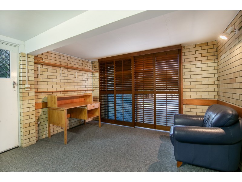 81 Whitehill Road, Eastern Heights QLD 4305