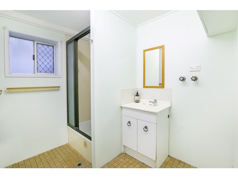 81 Whitehill Road, Eastern Heights QLD 4305