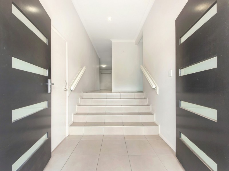 18 Chanel Court, Wulkuraka QLD 4305