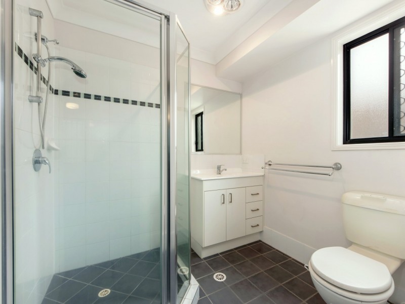 18 Chanel Court, Wulkuraka QLD 4305